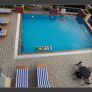 hotel-atulyaa-taj.agrahotelsindia.net/